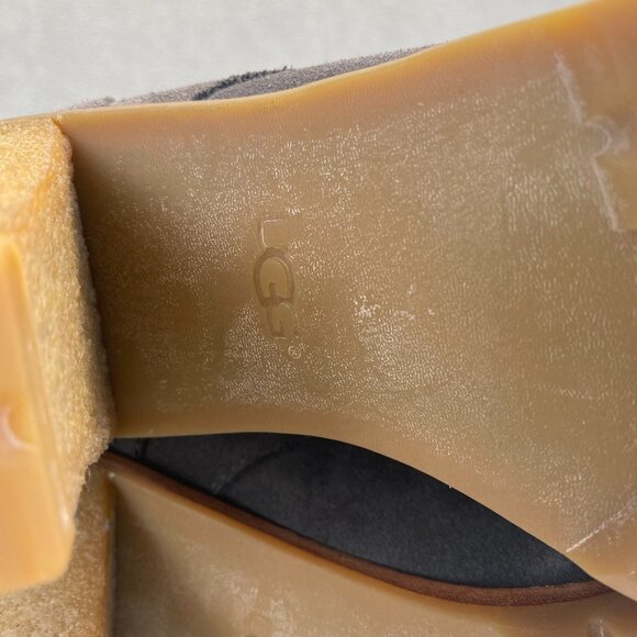 UGG Australia Boots Women sz 8 gray/burgundy zip Lace Up Combat Heel Ladies - Picture 8 of 16